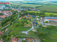 REMAX Delux