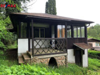 2011961.jpg