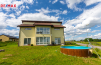 Pronájem bytu 1+kk, 27 m2, Střítež