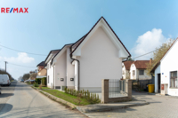 Prodej rodinného domu, 222 m2, Závist