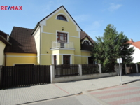 Pronájem rodinného domu, 280 m2, Beroun