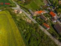 REMAX Delux