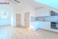 Pronájem bytu 1+kk, 27 m2, Kolín