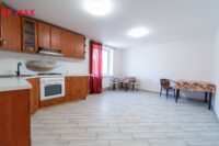 REMAX Delux