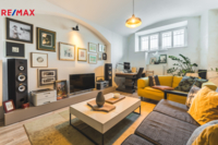 REMAX Delux