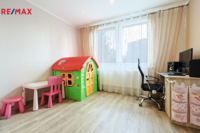 REMAX Delux