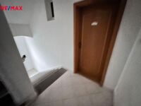2676044.jpeg