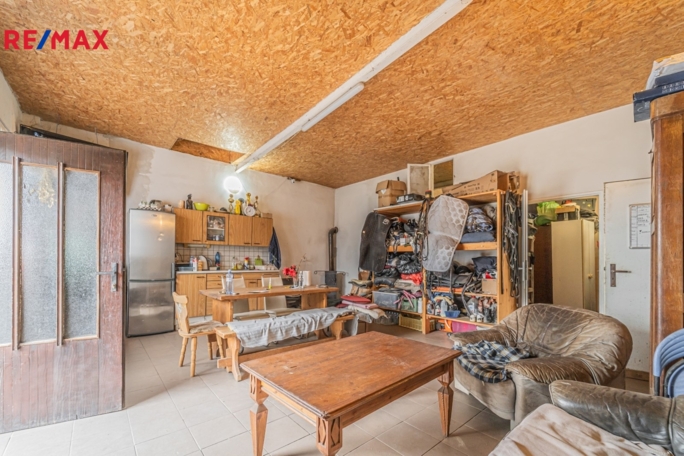 3032853.jpg 3032853.jpg