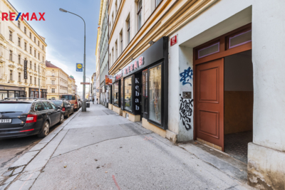 3080591.jpg 3080591.jpg