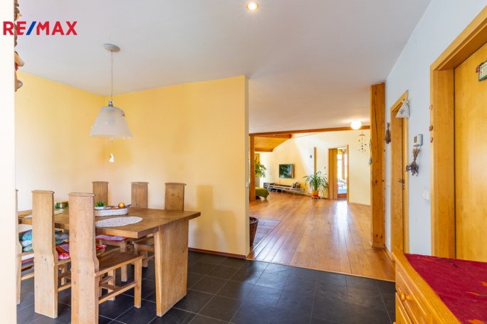 2923762.jpg 2923762.jpg