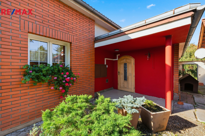 3070439.jpg 3070439.jpg