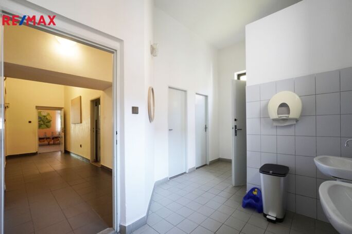 Prodej vícegeneračního domu, 540 m2, Lovosice - obrázek 17