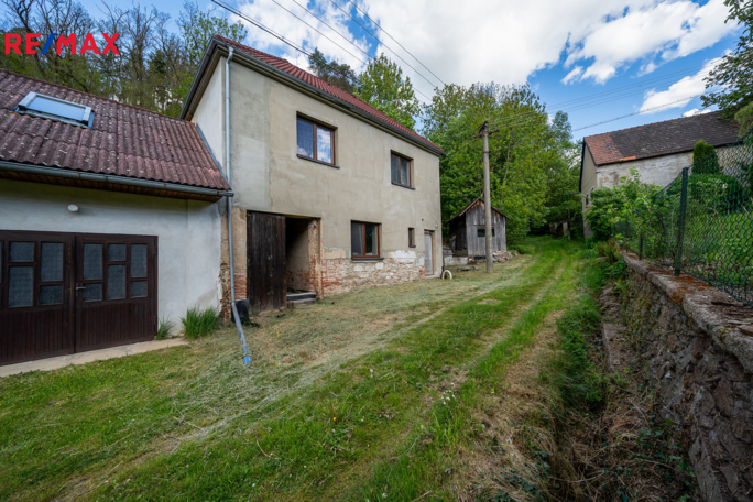 2817425.jpg 2817425.jpg