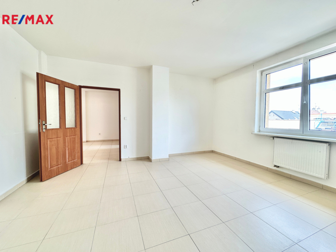 2807164.jpg 2807164.jpg