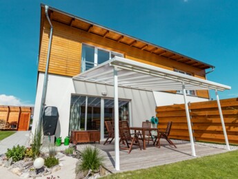 Hliníková pergola dá nemovitosti nový rozměr