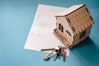 Co je to pojištění domácnosti a pojištění nemovitosti