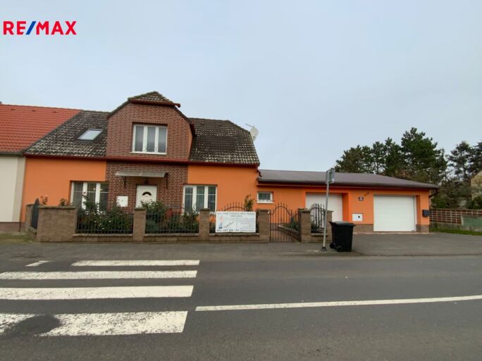 Prodej rodinného domu, 173 m2, Dobroměřice