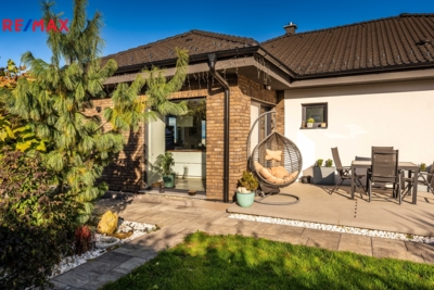 3073118.jpg 3073118.jpg