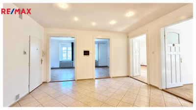 2732094.jpg 2732094.jpg