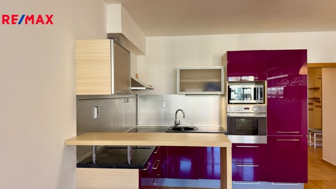 Pronájem bytu 2+kk, 66 m2, Brno - obrázek 1
