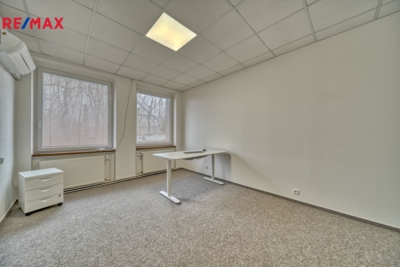 Pronájem prostoru kanceláří, 18 m2, Chlumec nad Cidlinou