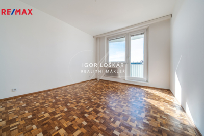 3064948.jpg 3064948.jpg