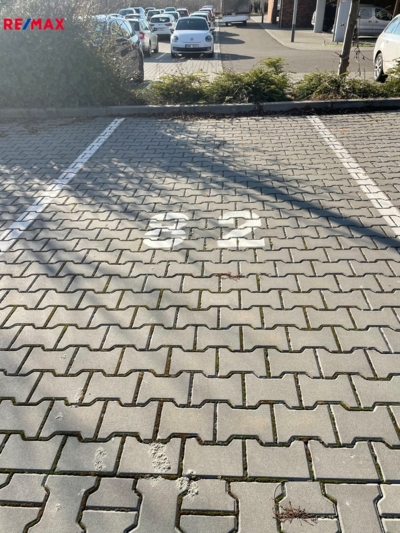 Prodej garážového stání, 13 m2, Brno
