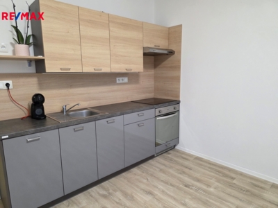 Pronájem bytu 2+kk, 42,88 m2, Osek