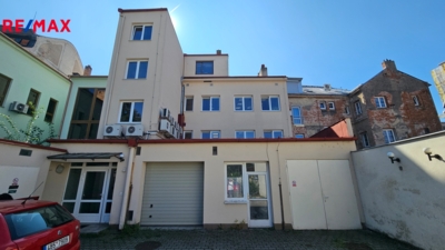 2999401.jpg 2999401.jpg