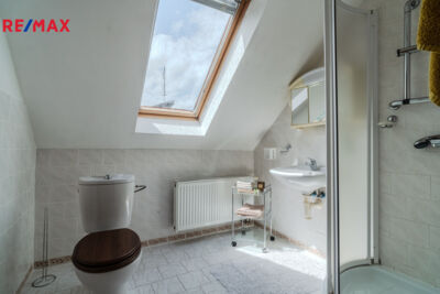 2947806.jpg 2947806.jpg