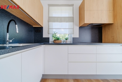 2982723.jpg 2982723.jpg