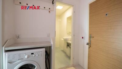 REMAX Delux