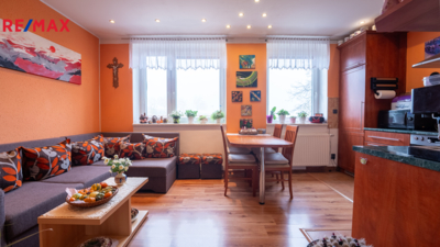 Prodej bytu 2+1, 60 m2, Křepice