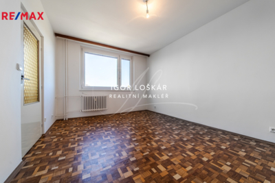 3064949.jpg 3064949.jpg