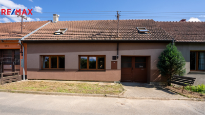 Prodej rodinného domu, 209 m2, Rašovice