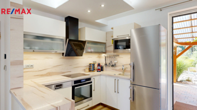 3000261.jpg 3000261.jpg