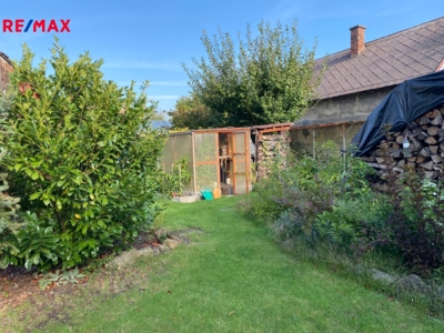 3054628.jpeg 3054628.jpeg