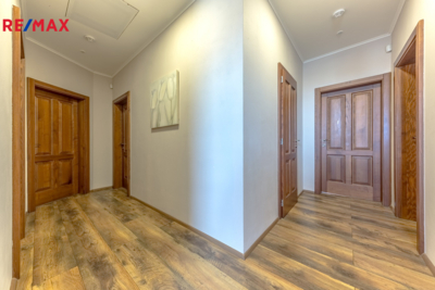 2686506.jpg 2686506.jpg