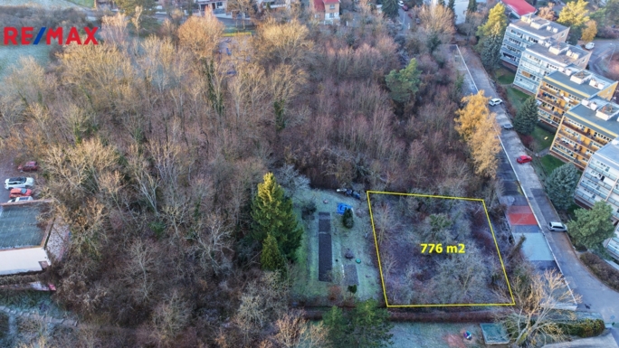 Prodej pozemku pro bydlení, 657 m2, Mělník