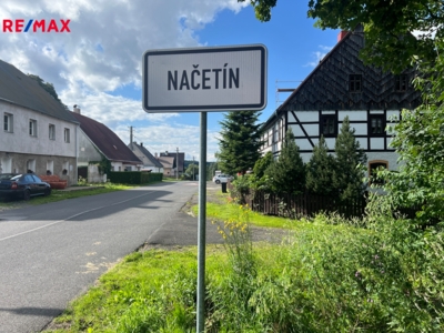 2925933.jpeg 2925933.jpeg