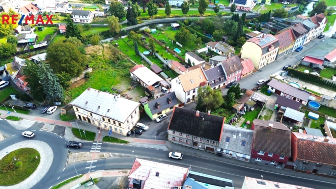 3030173.jpg 3030173.jpg