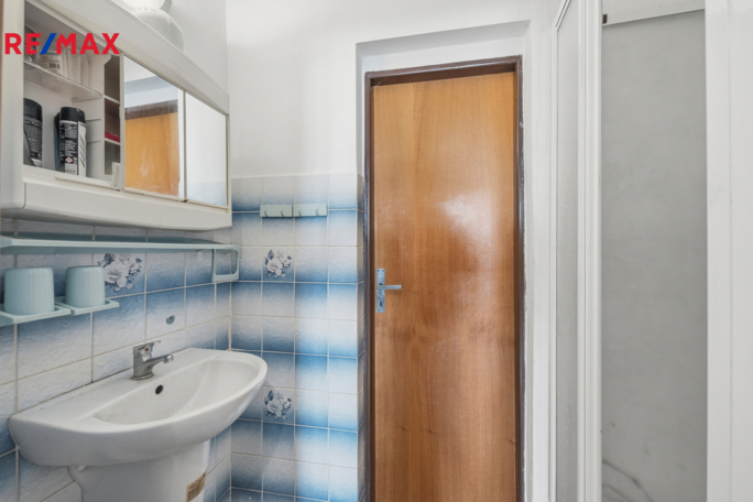 3070728.jpg 3070728.jpg