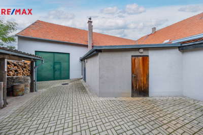 3063481.jpg 3063481.jpg