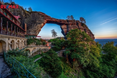 3029594.jpg 3029594.jpg