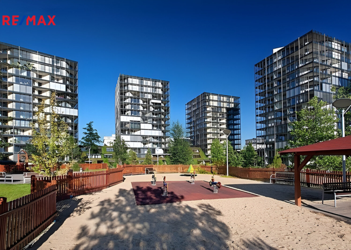 Pronájem bytu 2+kk, 61 m2, Praha - obrázek 5