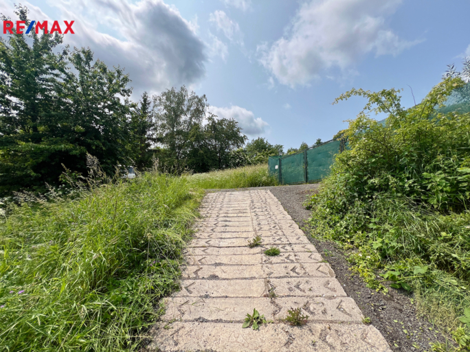 2847524.jpeg 2847524.jpeg