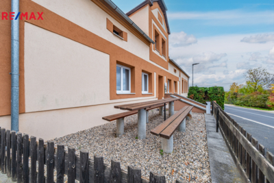 3063487.jpg 3063487.jpg