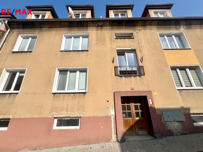 2984894.jpeg 2984894.jpeg