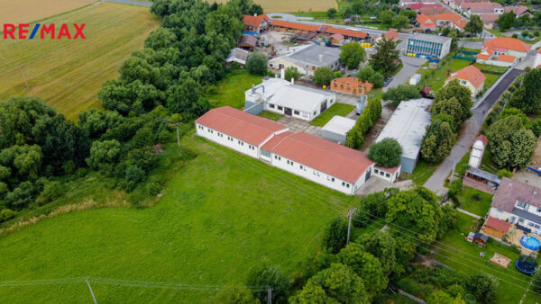 Prodej výrobního prostoru, 2034 m2, Lesná