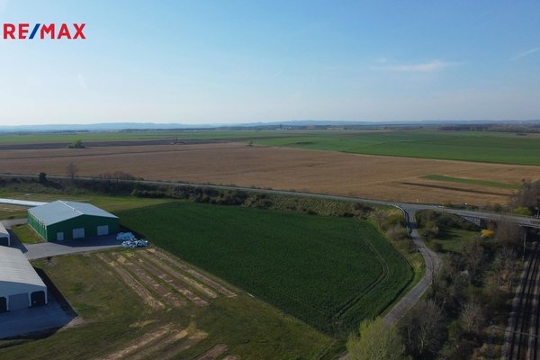 Prodej pozemku pro komerční výstavbu, 2380 m2, Vranovice
